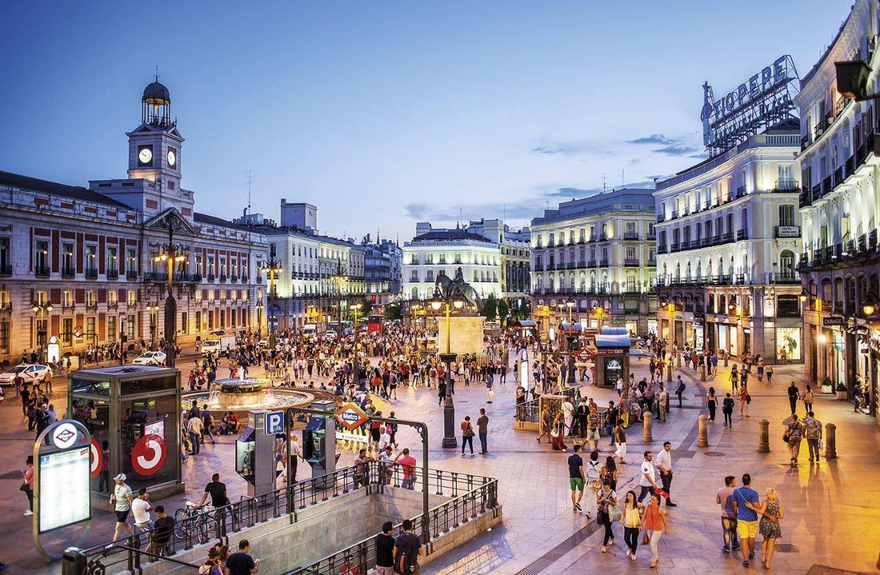 Precioso Duplex En La Puerta Del Sol. Apartment Madrid Bagian luar foto